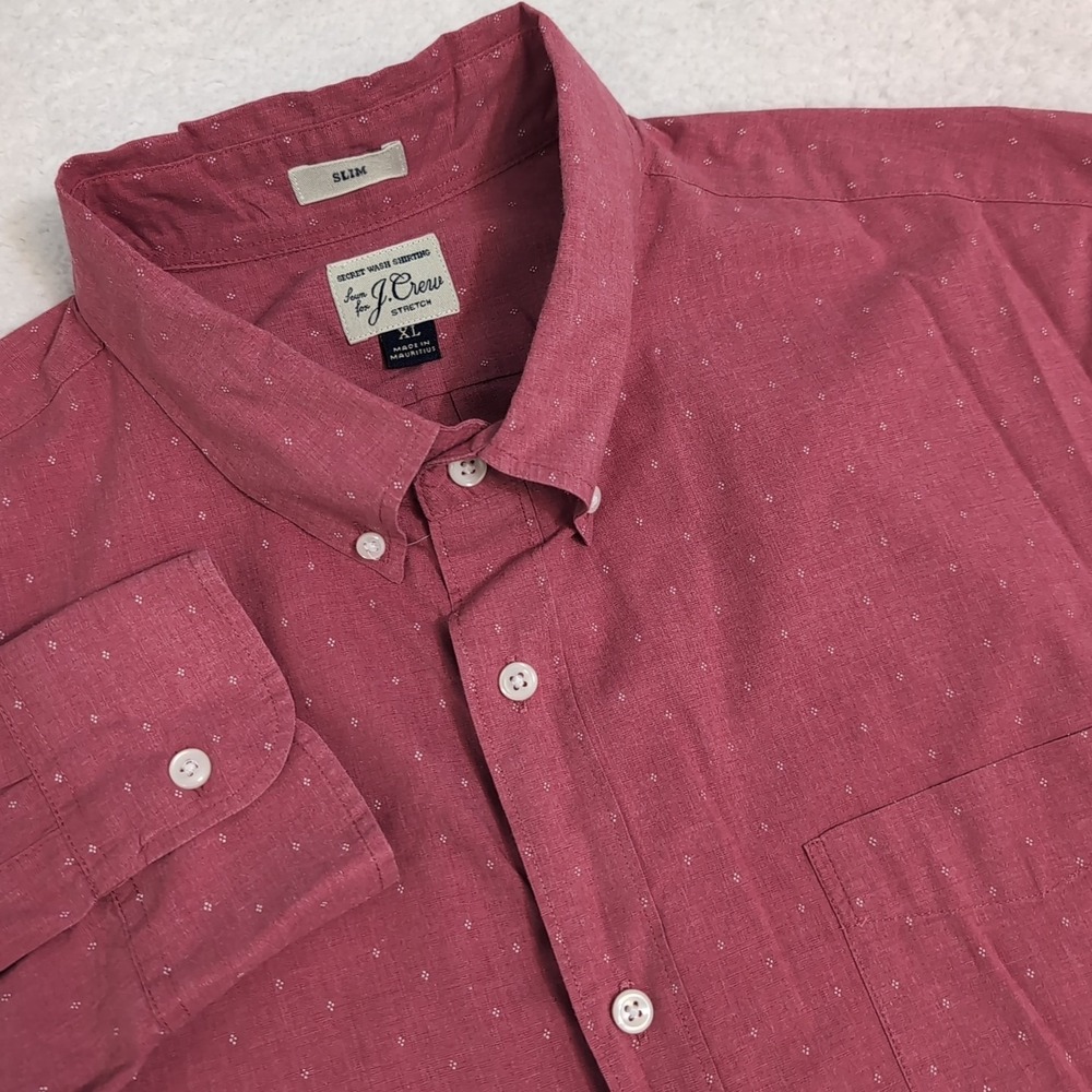 J.Crew Men's XL SlimButton Down Stretchy Red/Pink Polkadot Geometric Long Sleeve